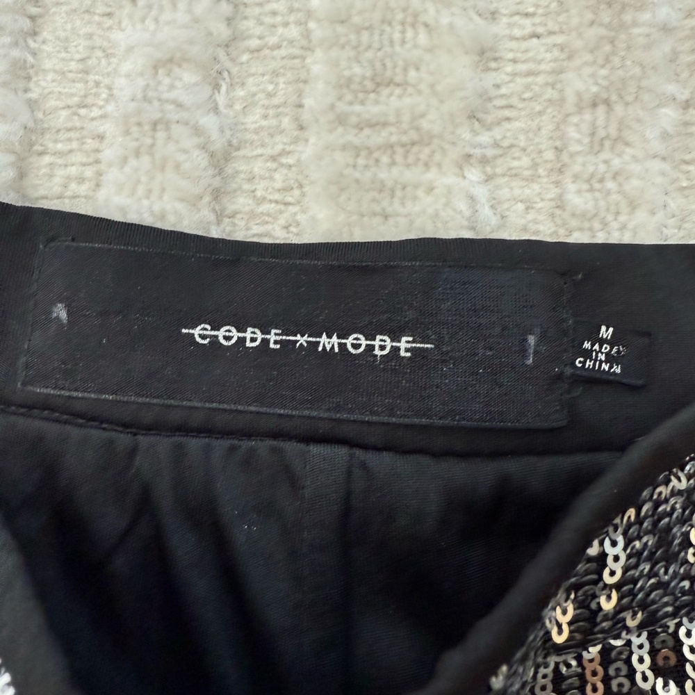 Code X Mode Sequence Silver Wide-Leg Cropped Pant… - image 4